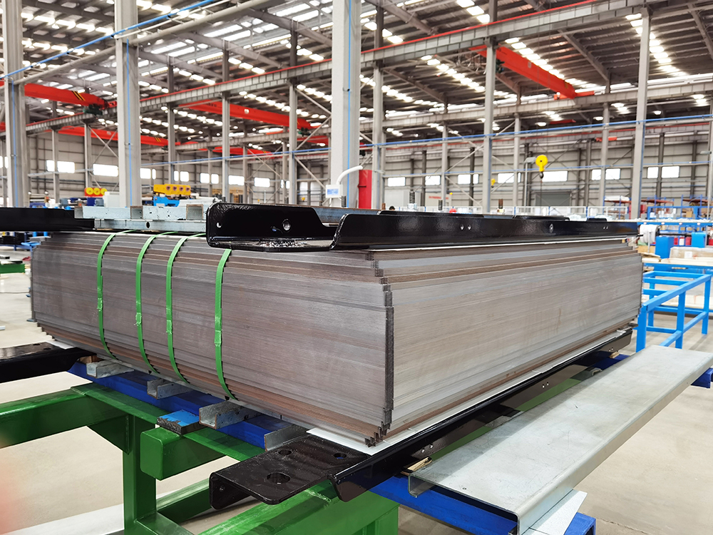 1758260244528452.jpg 3.jpg